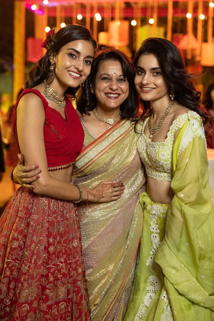 jahan and ananya's mehendi 3